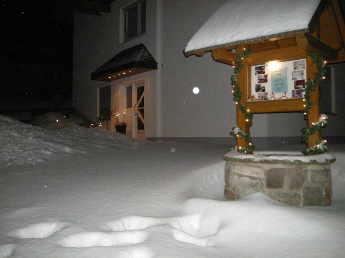 Ferienhaus Geier Hilders Екстер'єр фото